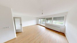 Hauptbild Sanierte 3-Zimmer-Wohnung mit Balkon in Düren